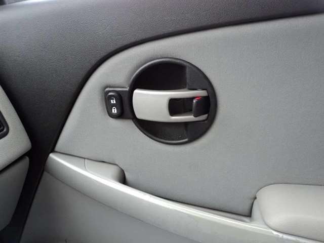 2005 Chevrolet Equinox LS 4dr SUV